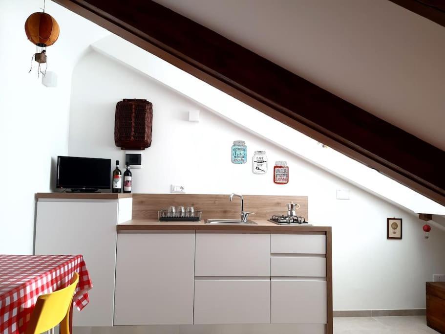 La Mansarda Delle Mongolfiere Apartament *